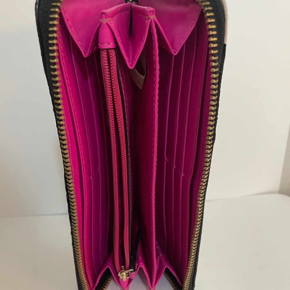 Kate Spade Wallet - Picture 8 of 9